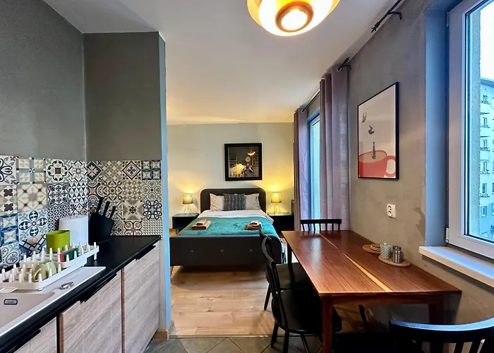 Apartment Momoapart - By Kromera *